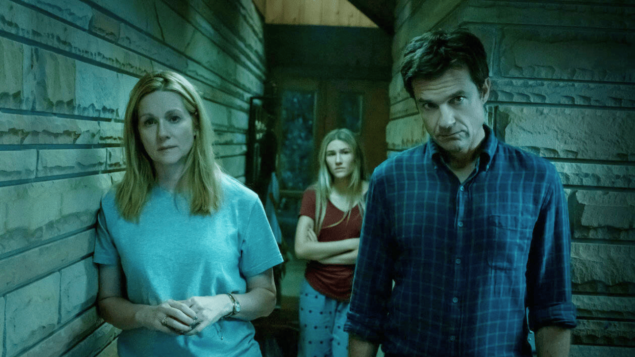 Ozark Season 3 Review: Wendy Byrde, The Unhinged Rise of the Matriarch - Ozark Season 3 Review: 